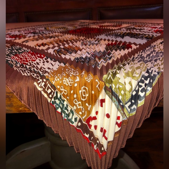 Hermes Accessories - Silk pleated Hermes scarf by world renowned artist Loic Dubigeon